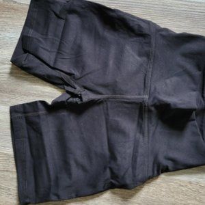 NEW Lululemon align shorts black size 4
